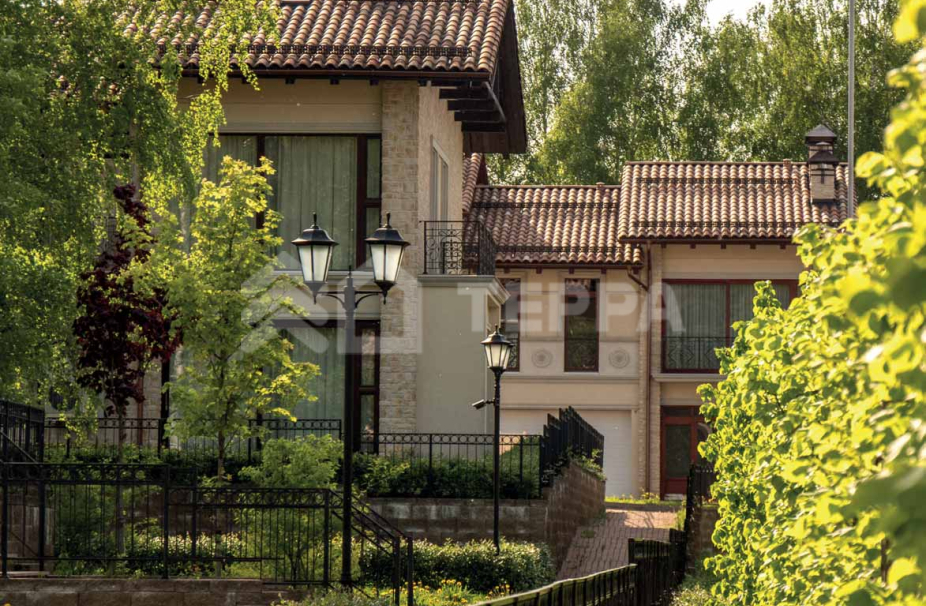 Полянка DeLuxe