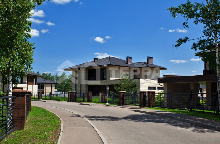 Объект ID 9893 - Дом