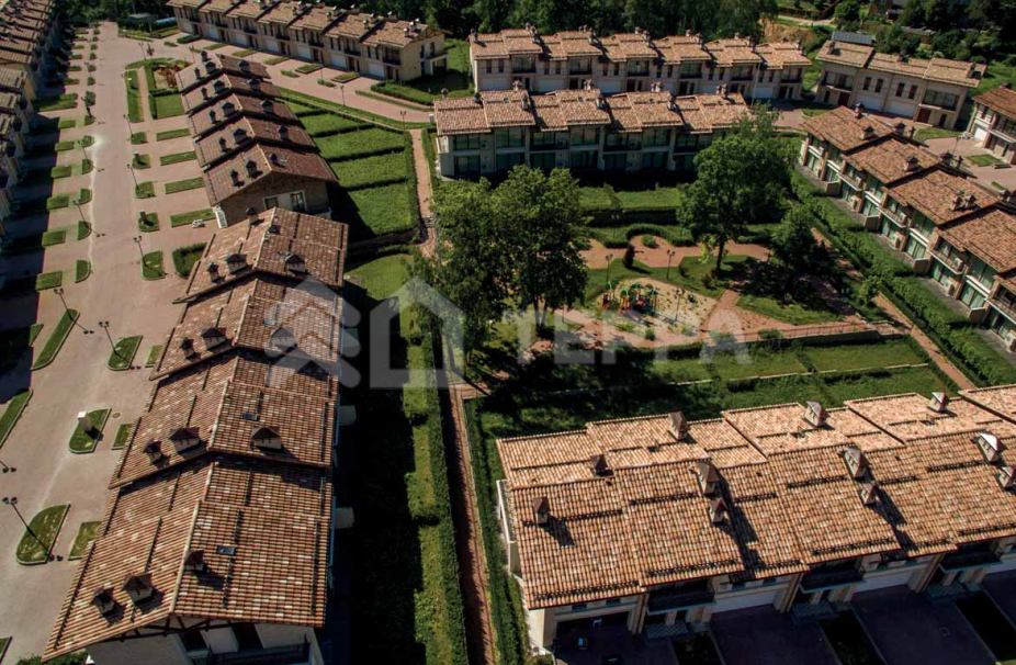 Полянка DeLuxe