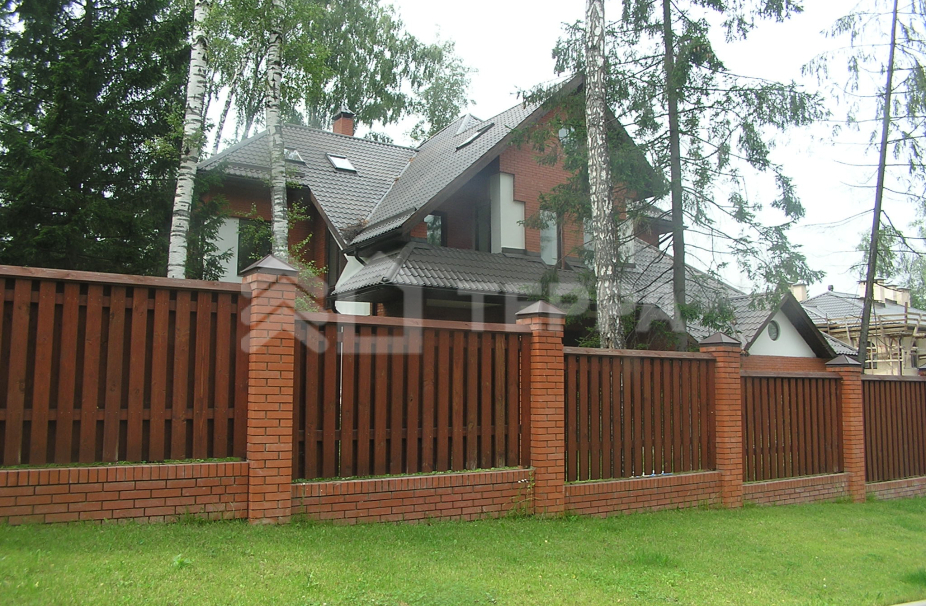 Изумрудный век