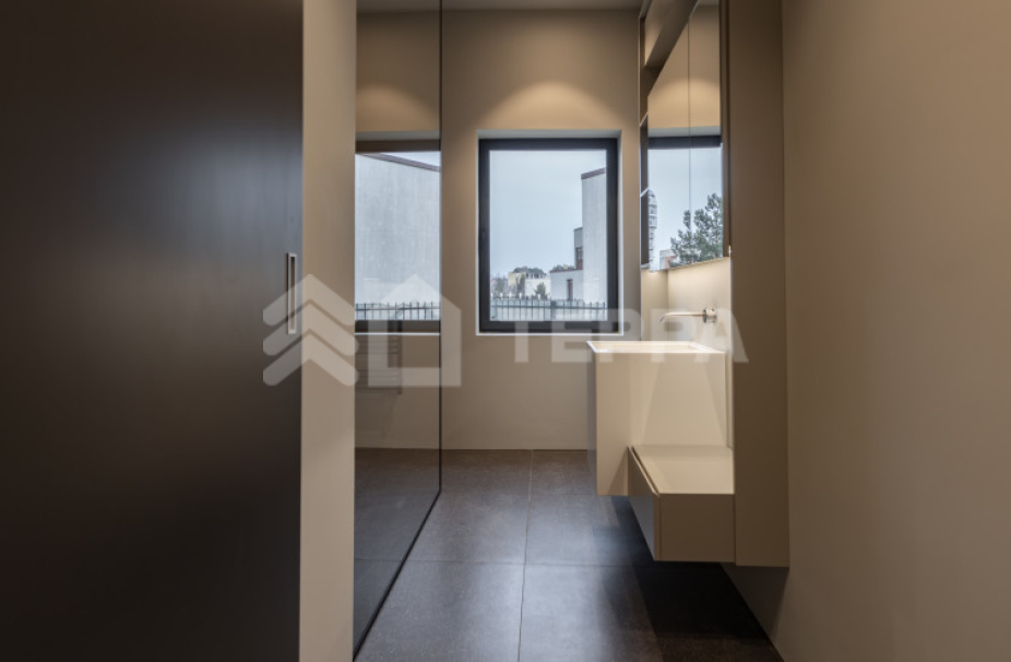 Объект ID 18352 - Дом