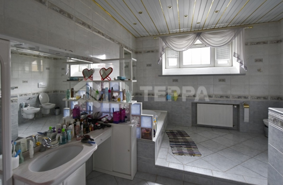 Объект ID 18596 - Дом