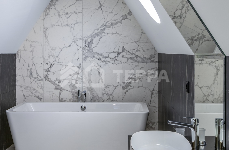 Объект ID 15892 - Дом