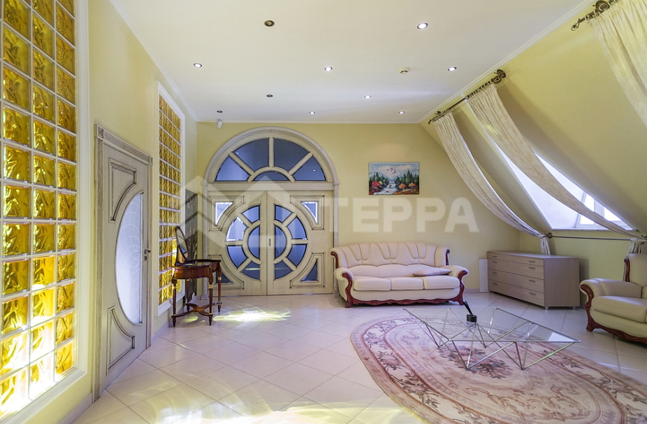 Объект ID 10989 - Дом