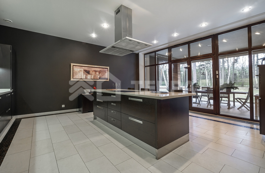 Объект ID 15375 - Дом