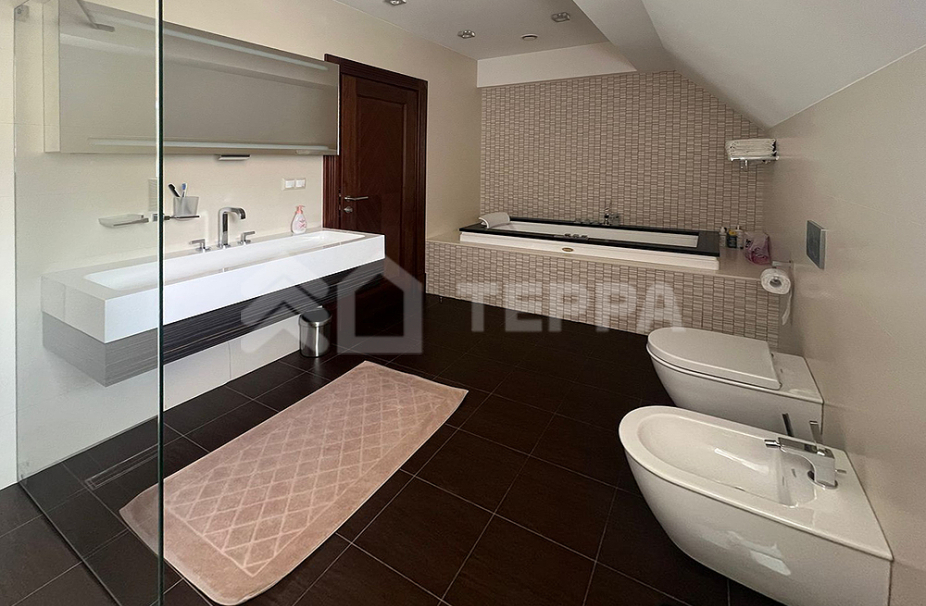 Объект ID 17947 - Дом