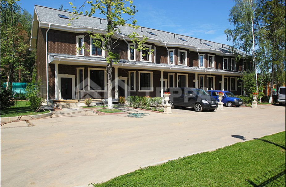 Объект ID 10952 - Таунхаус